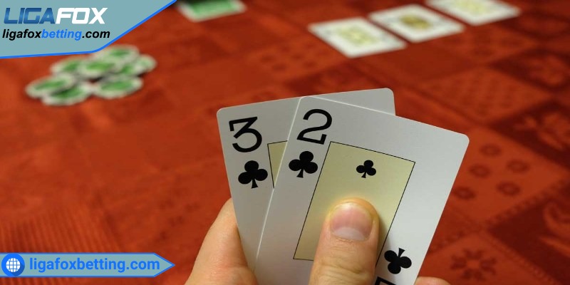 Khi đối thủ tỏ ra yếu hoặc bị động thì nên Bluff