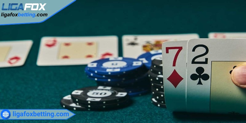 Khi đối thủ tỏ ra yếu hoặc bị động thì nên Bluff