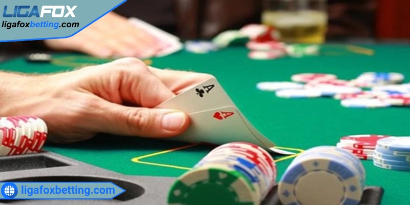 Tổng quan về chơi Poker ăn tiền cho người mới