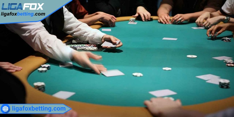 Tất tần tật về giải đấu Poker online hấp dẫn tại OXBET 1 Tìm hiểu khái niệm về giải đấu Poker online cho người mới tham gia